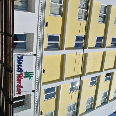 Hotel Wardan Yangon Luaran gambar