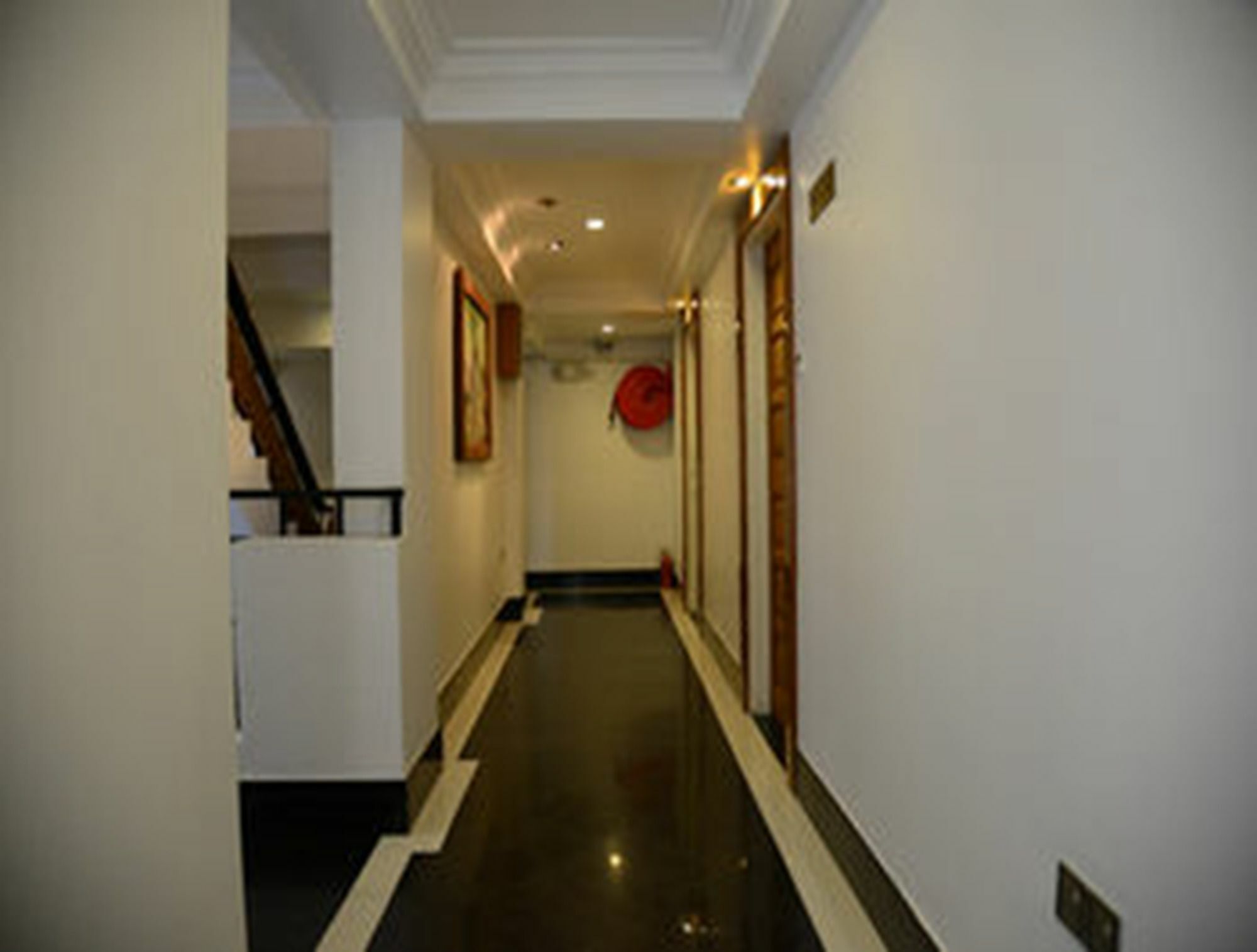 Hotel Wardan Yangon Luaran gambar