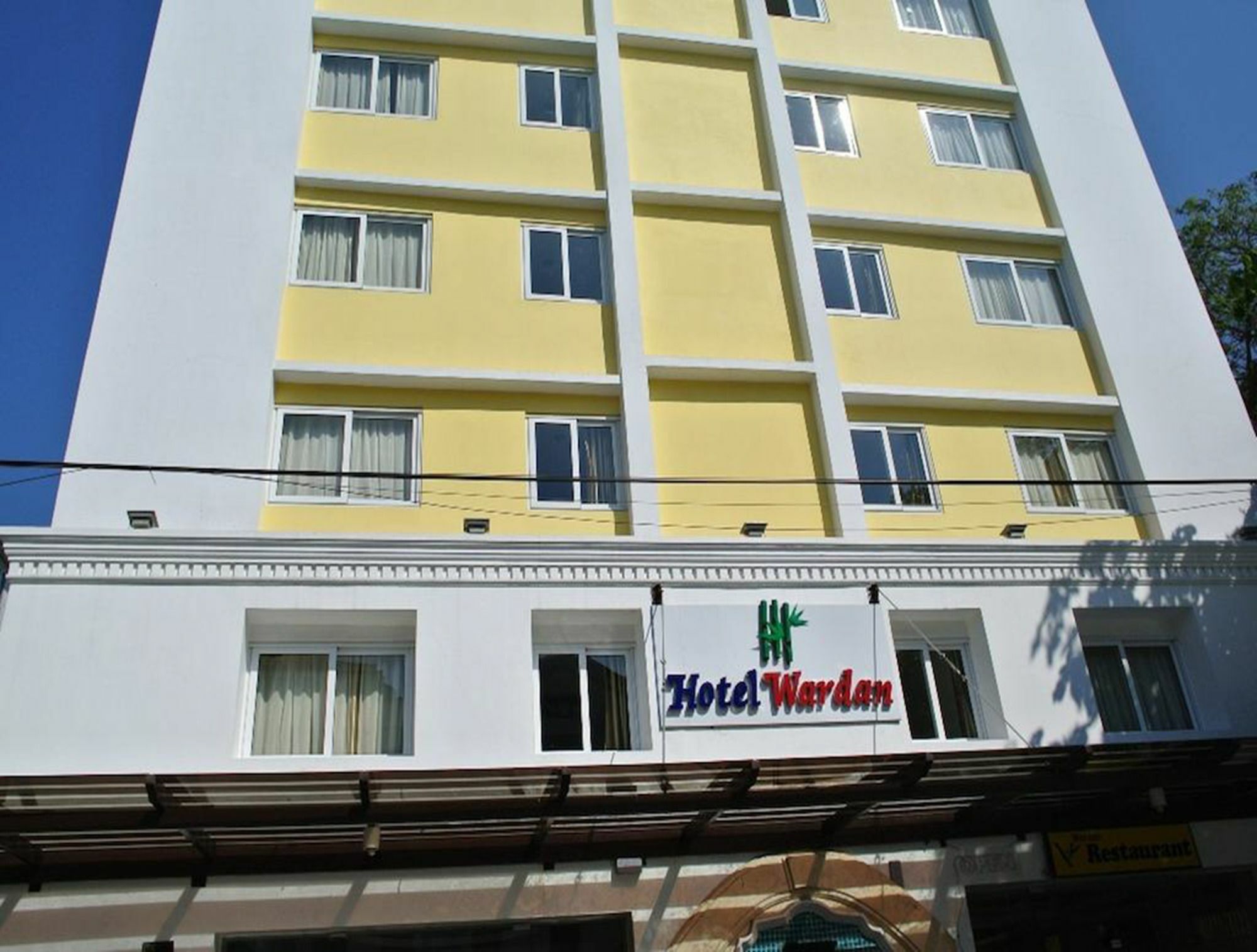 Hotel Wardan Yangon Luaran gambar