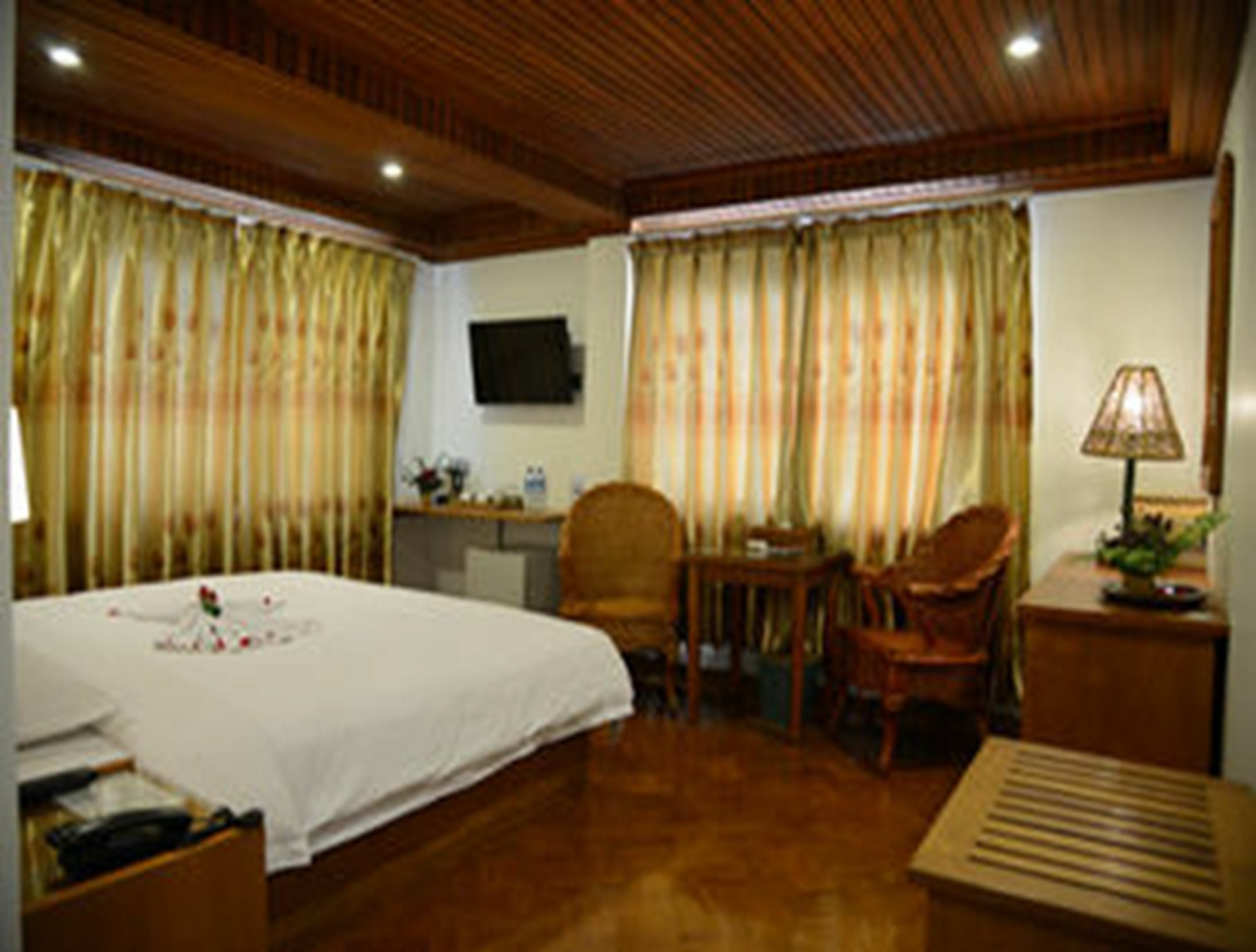 Hotel Wardan Yangon Luaran gambar