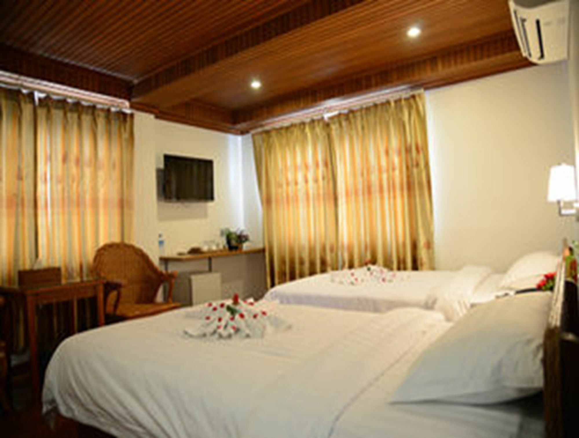 Hotel Wardan Yangon Luaran gambar