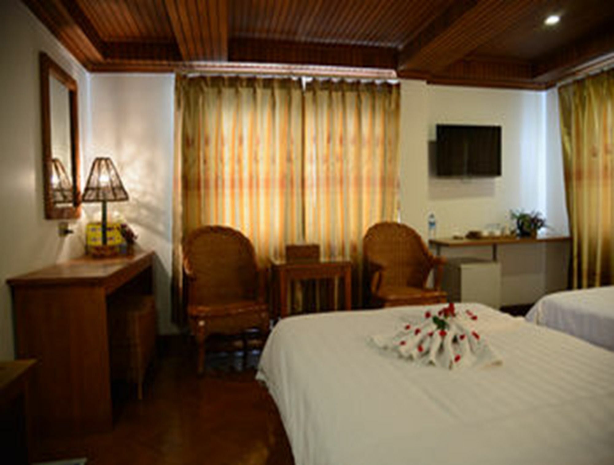 Hotel Wardan Yangon Luaran gambar